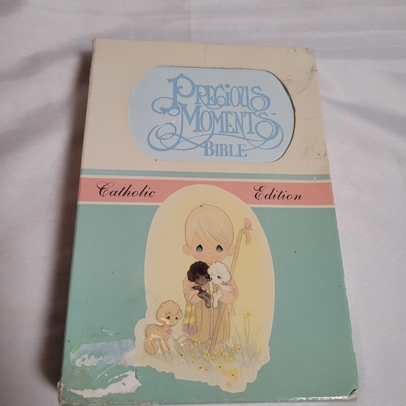 Precious Moments Baby Blue Leatherflex Catholic Edition Bible - Picture 1 of 16